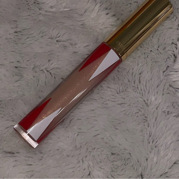 Estee Lauder Pure Color Envy Lip Gloss Suggestive Kiss 220 & Discreet Nude 110 - Picture 6 of 8
